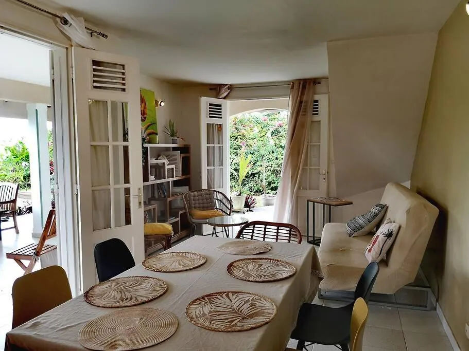 Villa Maison Oneway Avec Piscine, Jardin, Barbecue Sainte-Rose